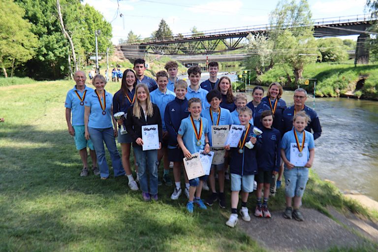 11 Medaillenplätze bei Süddeutscher Meisterschaft in Fürth